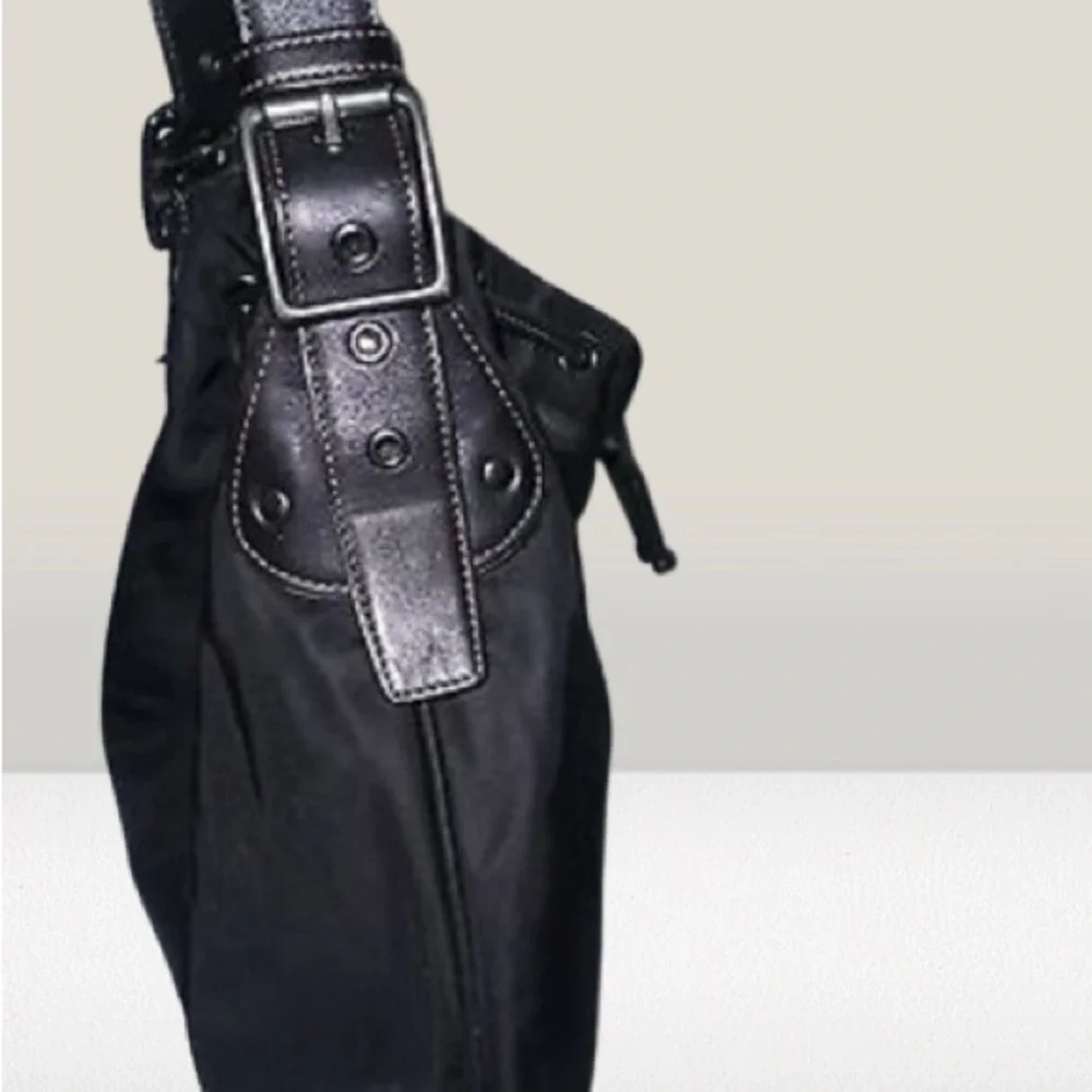 Vintage Coach Leather and Nylon Drawstring Hobo Bag - Gunmetal Hardware Y2K Rare